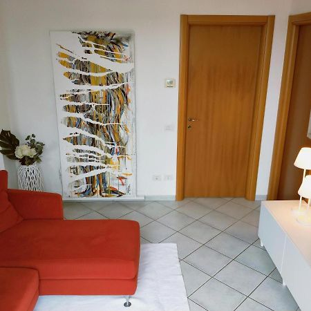 La Casa Del Cuore - Luxury Apartment Olgiate Comasco Экстерьер фото